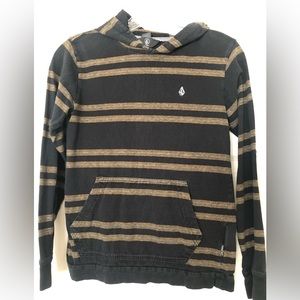 VOLCOM HOODED LONG SLEEVE SHIRT. Great pre-owned condition